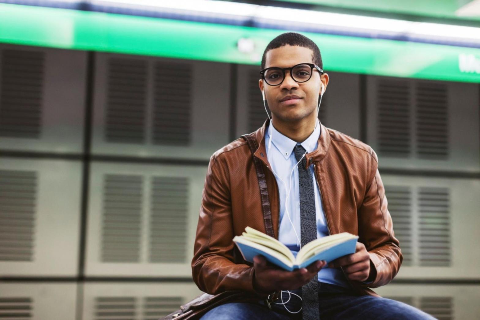 Interfaz de seguimiento financiero mostrando progreso de objetivos